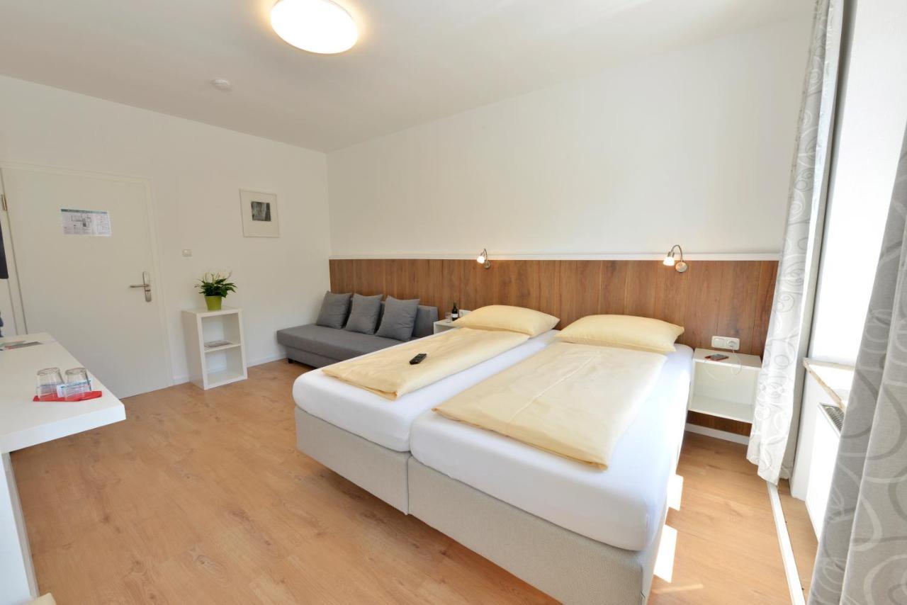 Pension Gambrinus Passau Extérieur photo